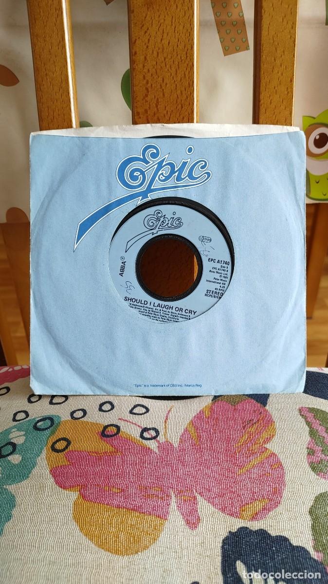 Discos de vinilo: ABBA-SINGLE ONE OF US - Foto 2