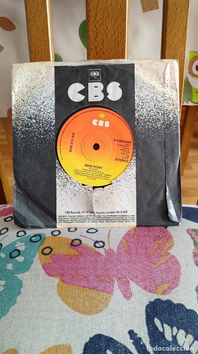Discos de vinilo: BOB DYLAN-SINGLE BABY STOP CRYING - Foto 2