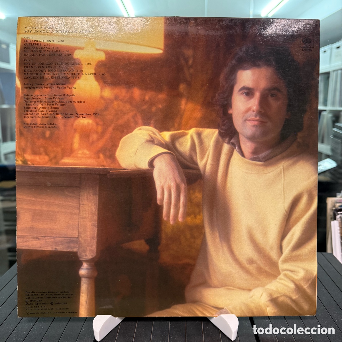 Discos de vinilo: V&iacute;ctor Manuel - Soy Un Corazon Tendido Al Sol (LP) - Foto 2