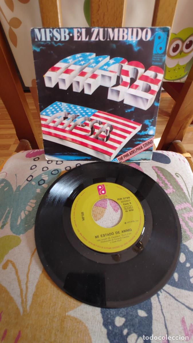 Discos de vinilo: MFSB-SINGLE EL ZUMBIDO - Foto 1
