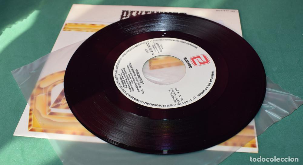 Discos de vinilo: PEKENIKES - TREN A MEMPHIS - SINGLE 1986 - Foto 4