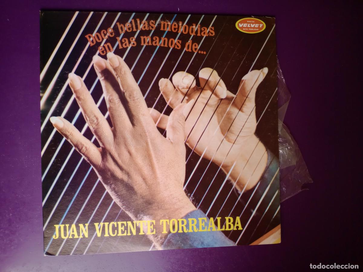 Disques de vinyle: Doce Bellas Melodias En Las Manos De Juan Vicente Torrealba &ndash; LP VELVET 1966 - LATIN FOLK ARPA