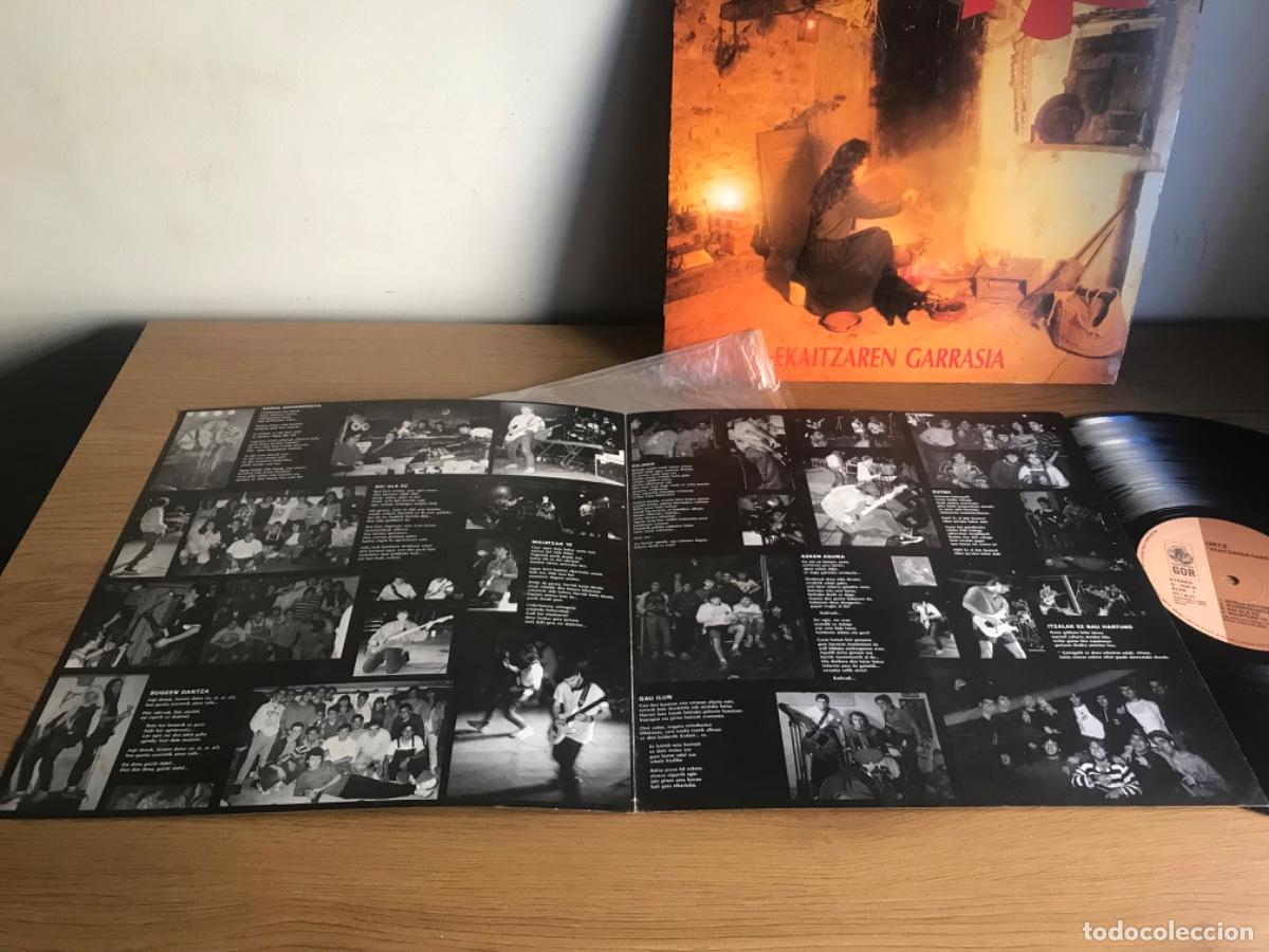 Discos de vinilo: LP Urtz- Ekaitzaren garrasia - Foto 6