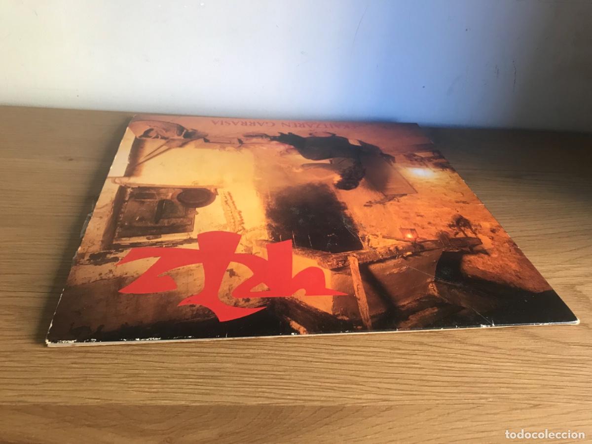 Discos de vinilo: LP Urtz- Ekaitzaren garrasia - Foto 19