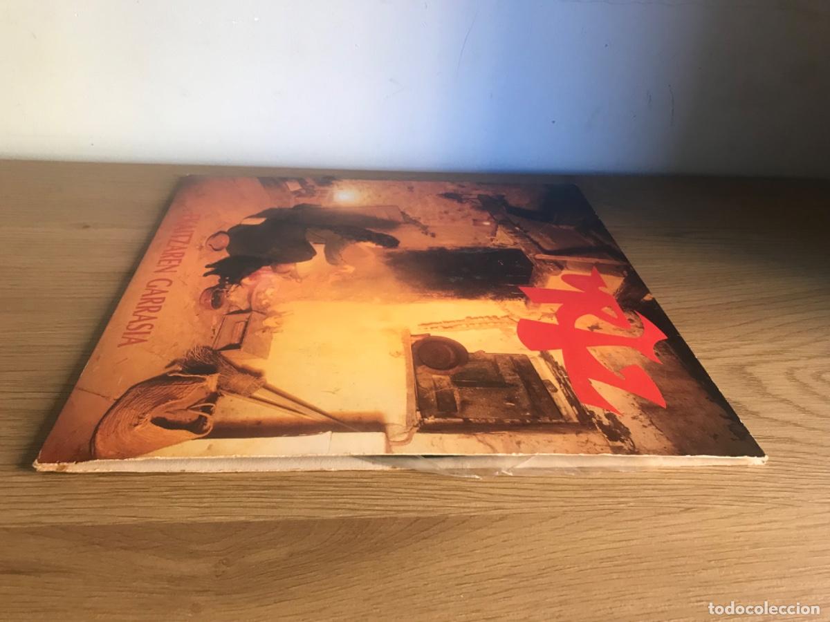Discos de vinilo: LP Urtz- Ekaitzaren garrasia - Foto 20