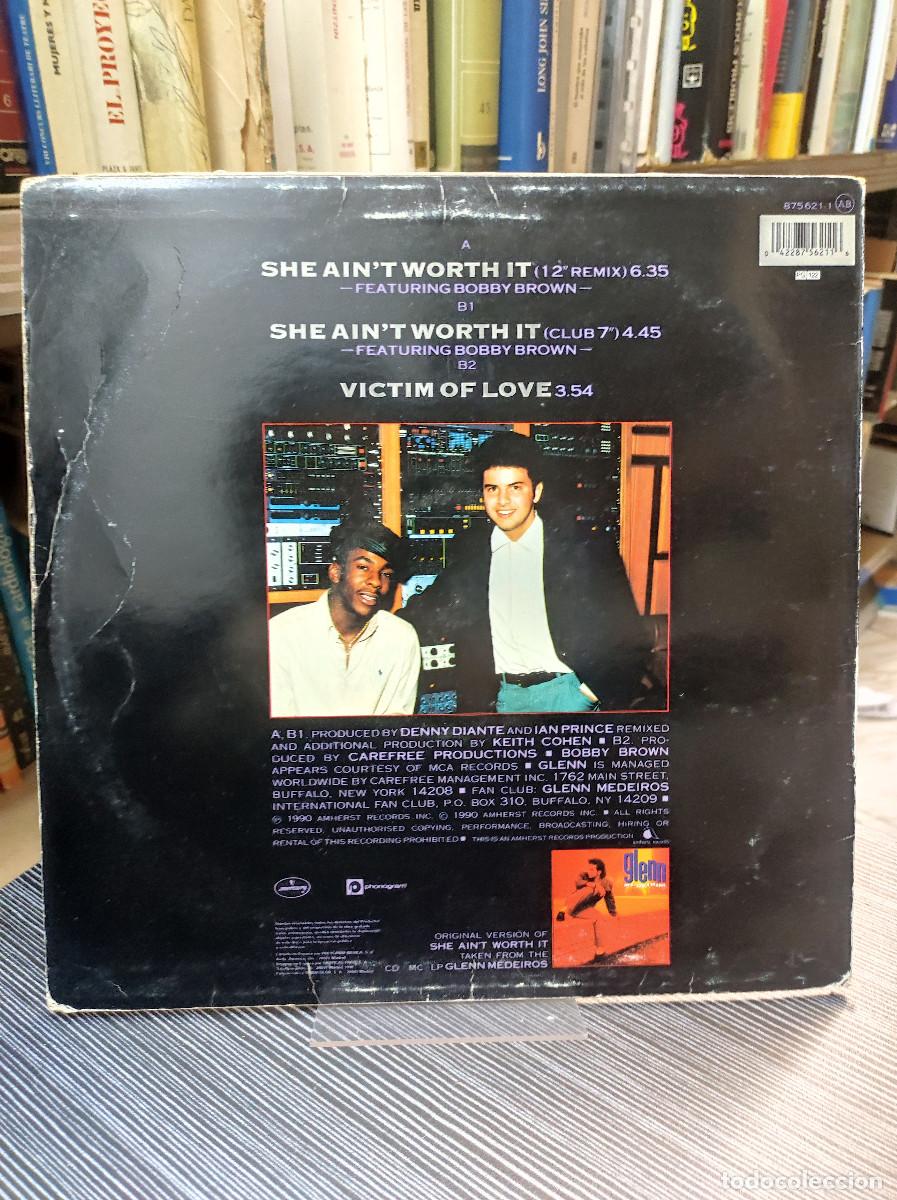 Discos de vinilo: Glenn Medeiros Featuring Bobby Brown &ndash; She Aint Worth It - Foto 2