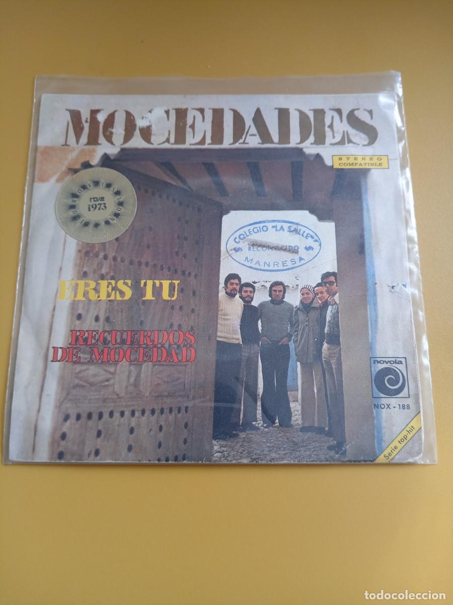 Discos de vinilo: Mocedades - Eres t&uacute;/ Recuerdos de mocedad 1973 - Foto 1
