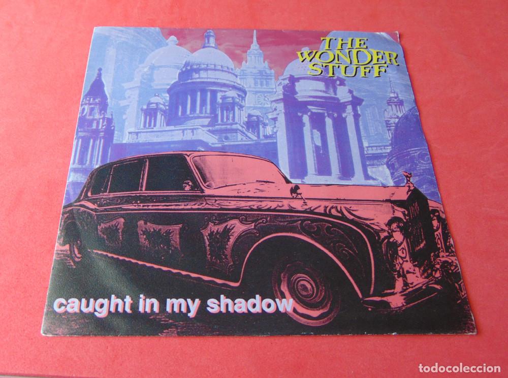 Discos de vinilo: The Wonder Stuff &ndash; Caught In My Shadow - single 1991 - Foto 1