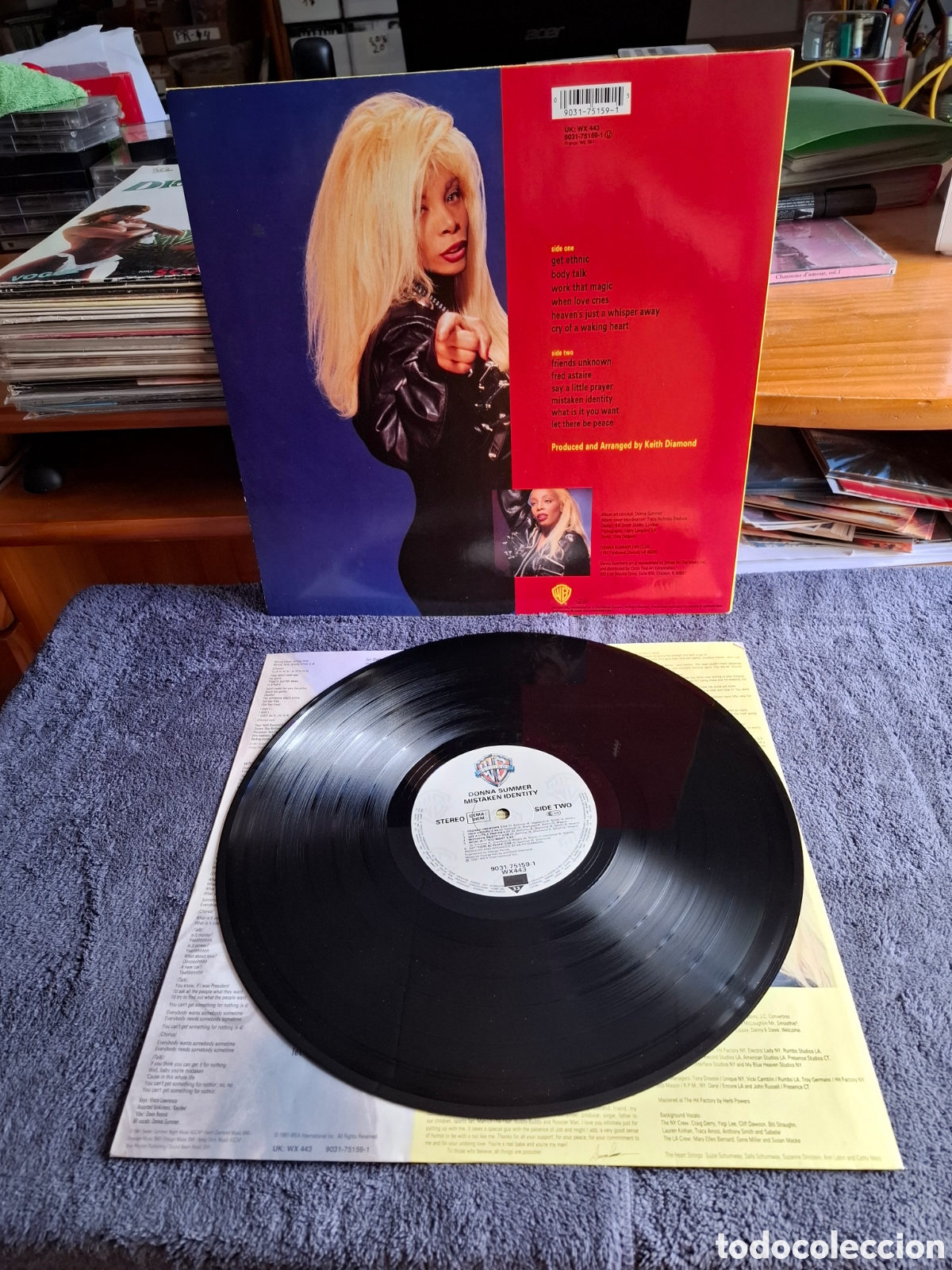 Discos de vinilo: Donna Summer - Mistaken Identity, Wea, 1991. - Foto 4