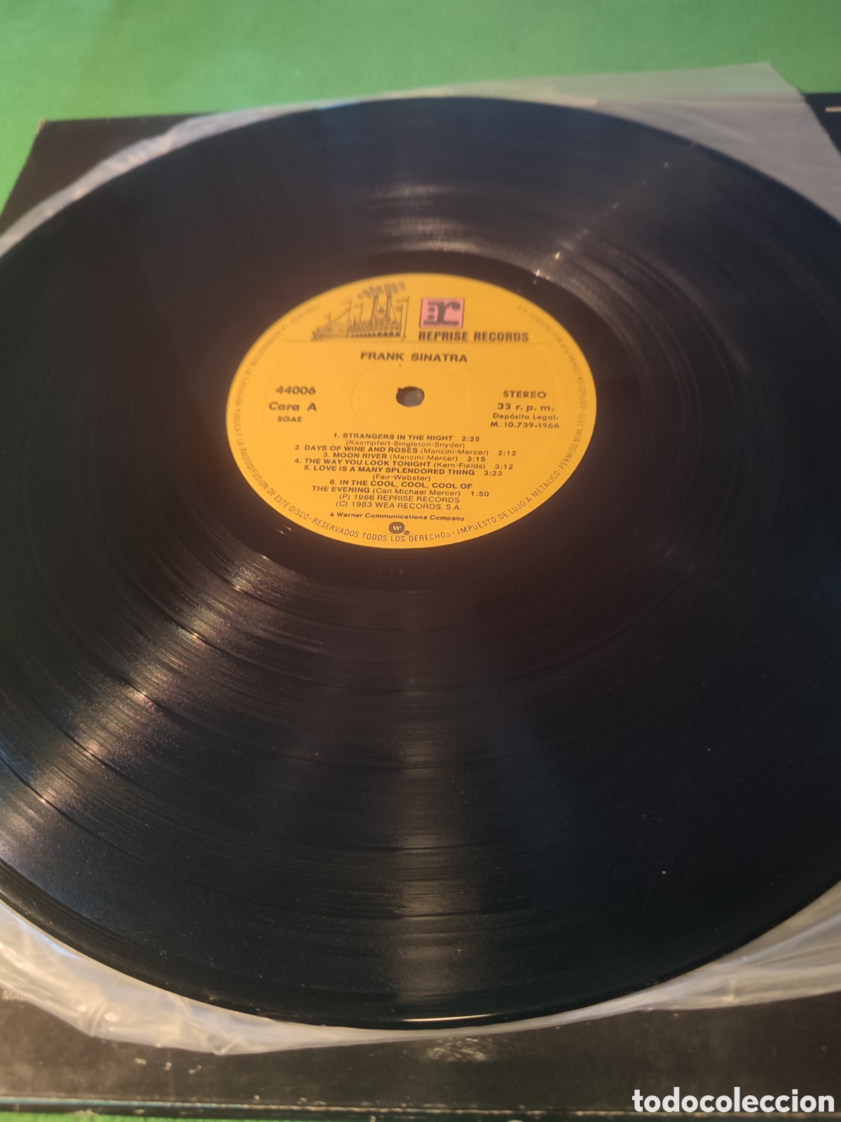 Discos de vinilo: Frank Sinatra - Extra&ntilde;os en la noche y otros &eacute;xitos - Foto 3