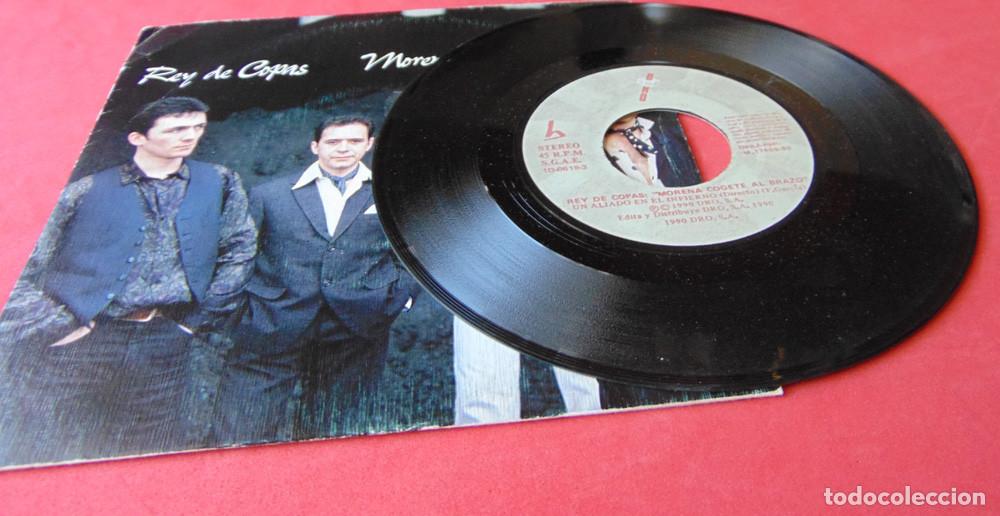 Discos de vinilo: REY DE COPAS - MORENA,COGETE AL BRAZO - SINGLE 7&rdquo; - Foto 5