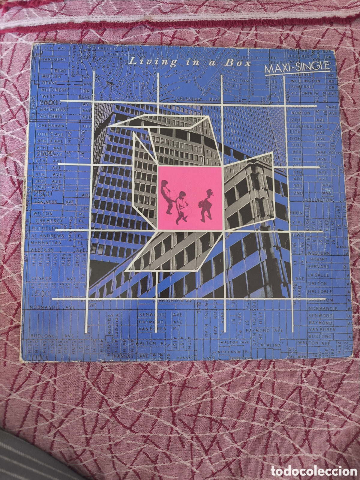 Discos de vinilo: DISCO de vinilo de Living in a Box. - Foto 1