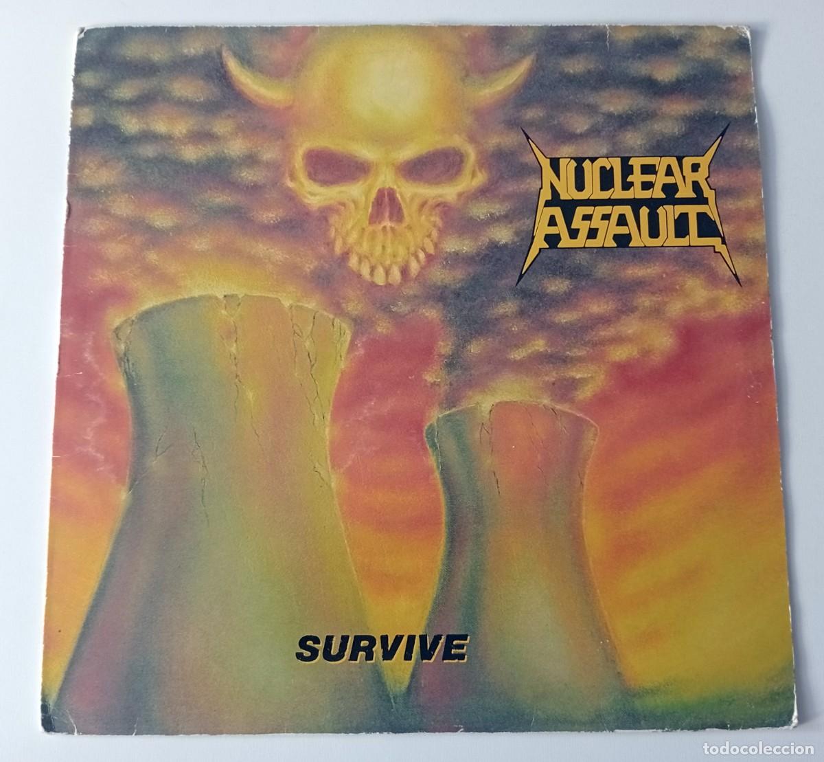 Discos de vinilo: LP NUCLEAR ASSAULT - SURVIVE - Foto 1