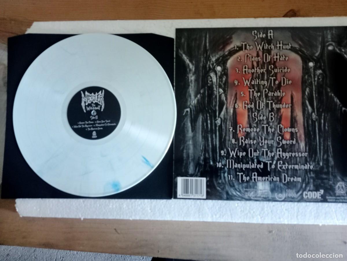 Discos de vinilo: Master - The Witchhunt (LP, Album, Ltd, Whi) 2013 insert - Foto 2