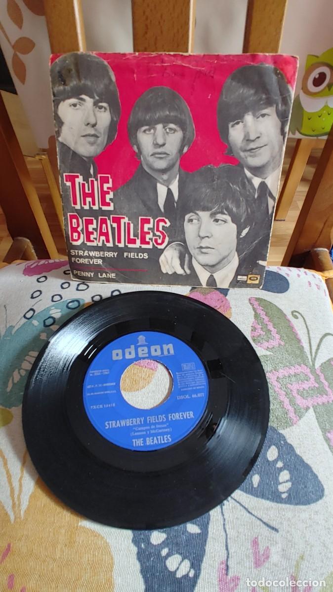 Discos de vinilo: THE BEATLES-SINGLE STRAWBERRY FIELDS FOREVER - Foto 1