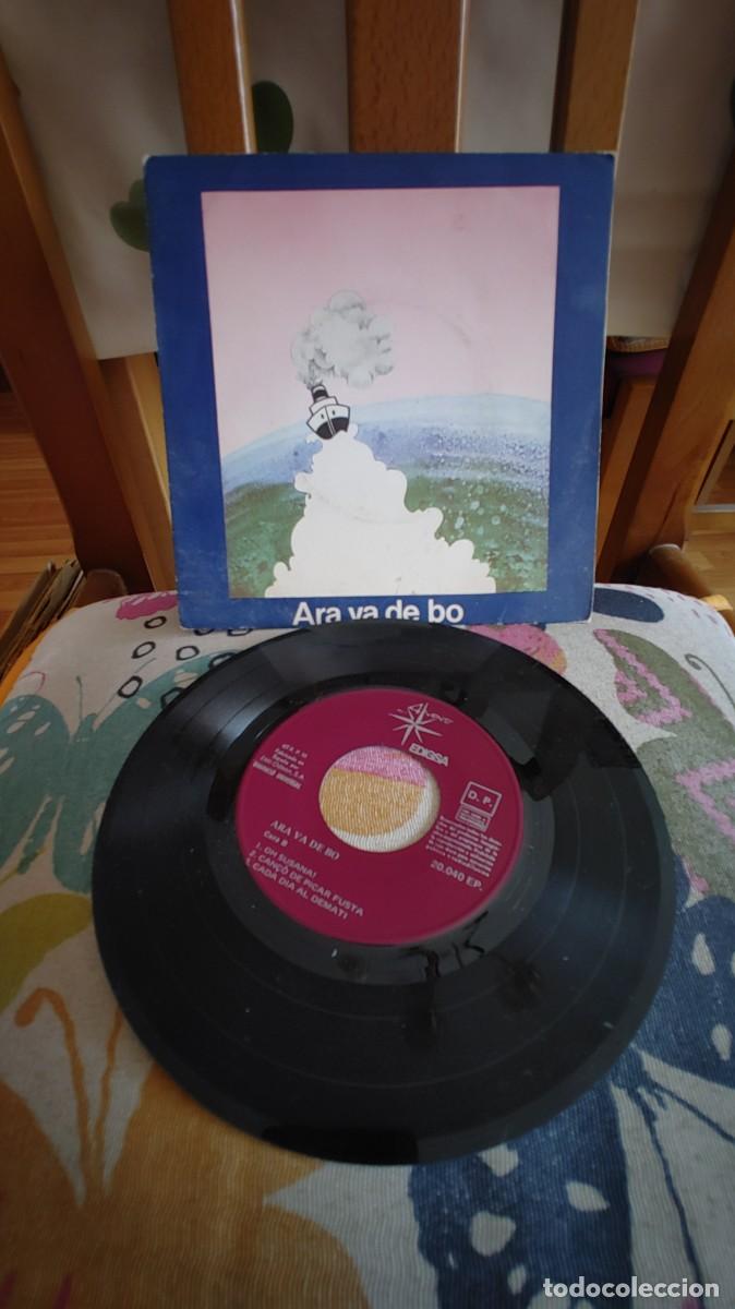 Discos de vinilo: ARA VA DE BO-EP LES NOIES +5 - Foto 1