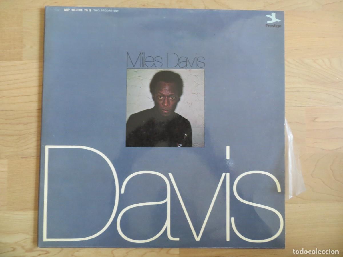 Discos de vinilo: MILES DAVIS: DAVIS (DOBLE L.P.) - Foto 1