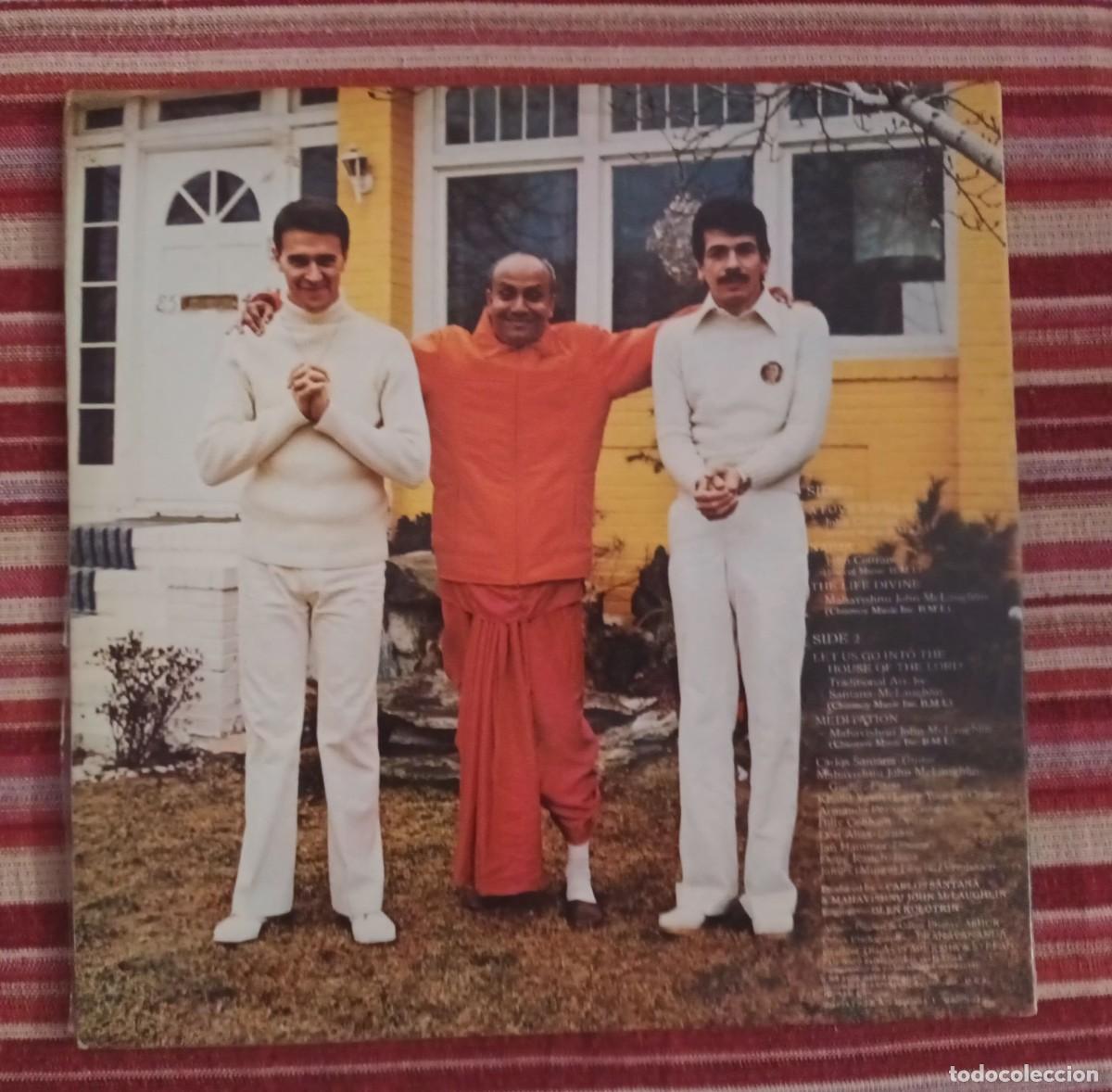 Discos de vinilo: CARLOS SANTANA & JOHN McLAUGHLIN - LOVE DEVOTION SURRENDER - LP - Foto 2