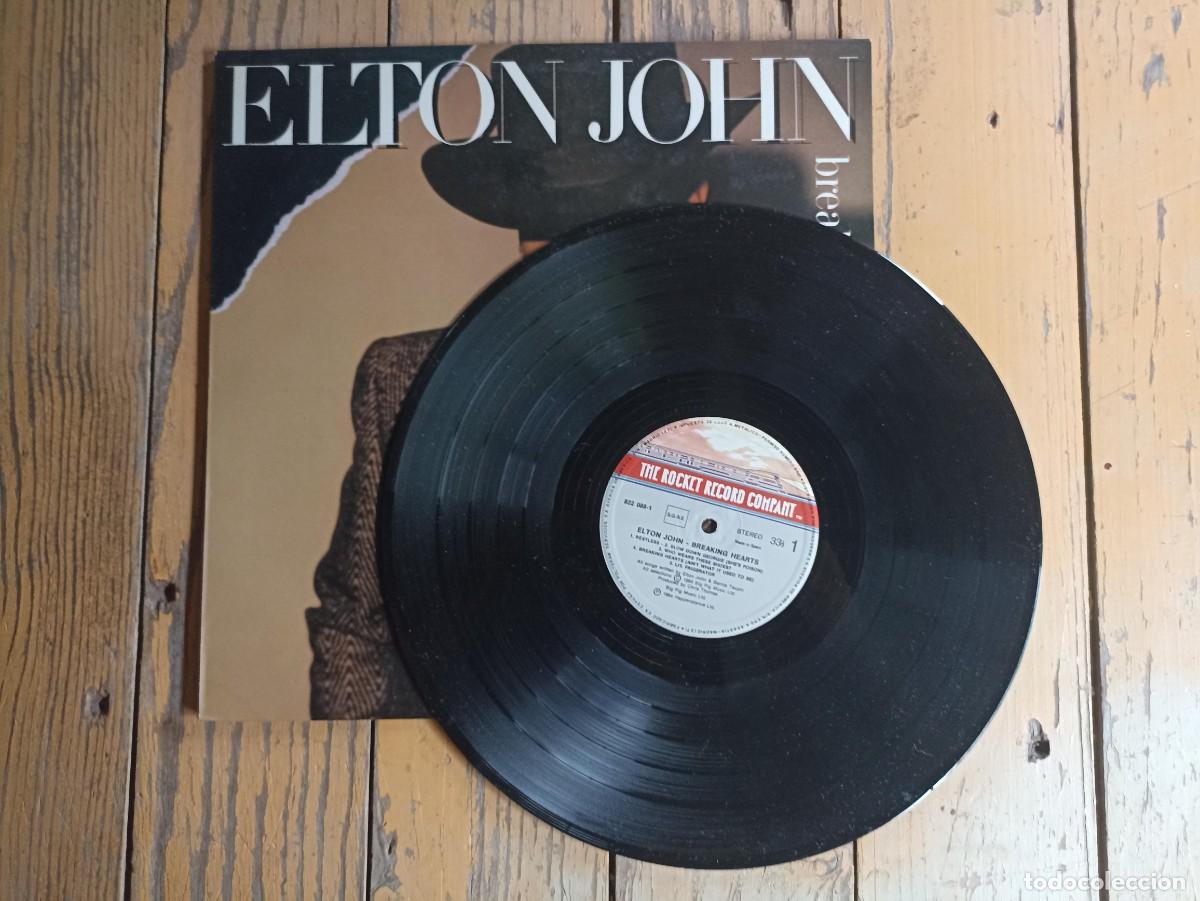 Discos de vinilo: Breaking hearts, Elton John, disco (vinilo,LP) - Foto 1