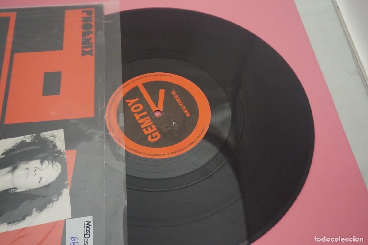 Discos de vinilo: MAXI SINGLE - PHOENIX - THE REMIXED EMOTIONS - Foto 2