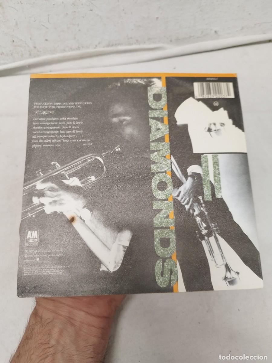Discos de vinilo: Herb Alpert &ndash; Diamonds / African Flame. Single vinilo 7&rdquo;. - Foto 2
