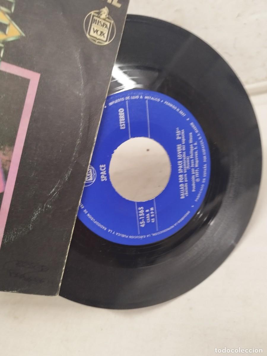 Discos de vinilo: Space &ndash; Magic Fly. Single vinilo 7&rdquo;. - Foto 2