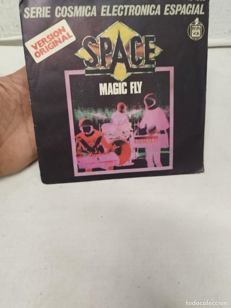 Discos de vinilo: Space &ndash; Magic Fly. Single vinilo 7&rdquo;. - Foto 1