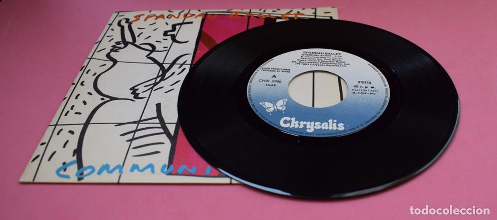 Discos de vinilo: Spandau Ballet &ndash; Communication - SINGLE PROMO 1983 - Foto 3