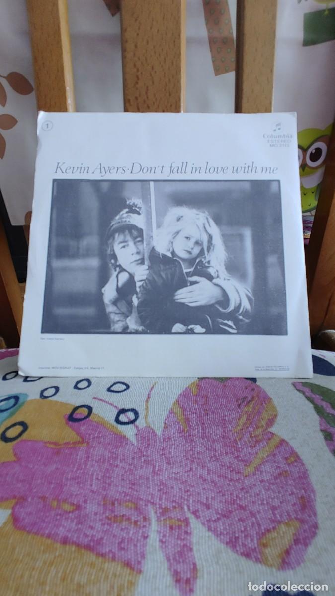 Discos de vinilo: KEVIN AYERS-SINGLE ANIMALS - Foto 2