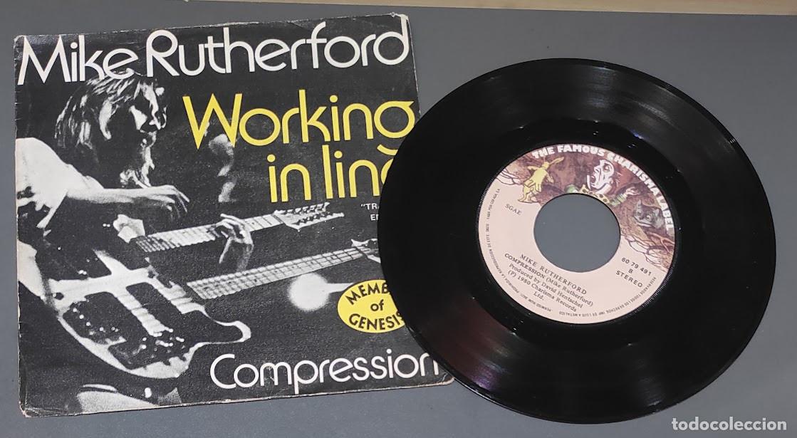 Discos de vinilo: Mike Rutherford - Working In Line/Compression - 7&rdquo; Single Charisma 1980. - Foto 1