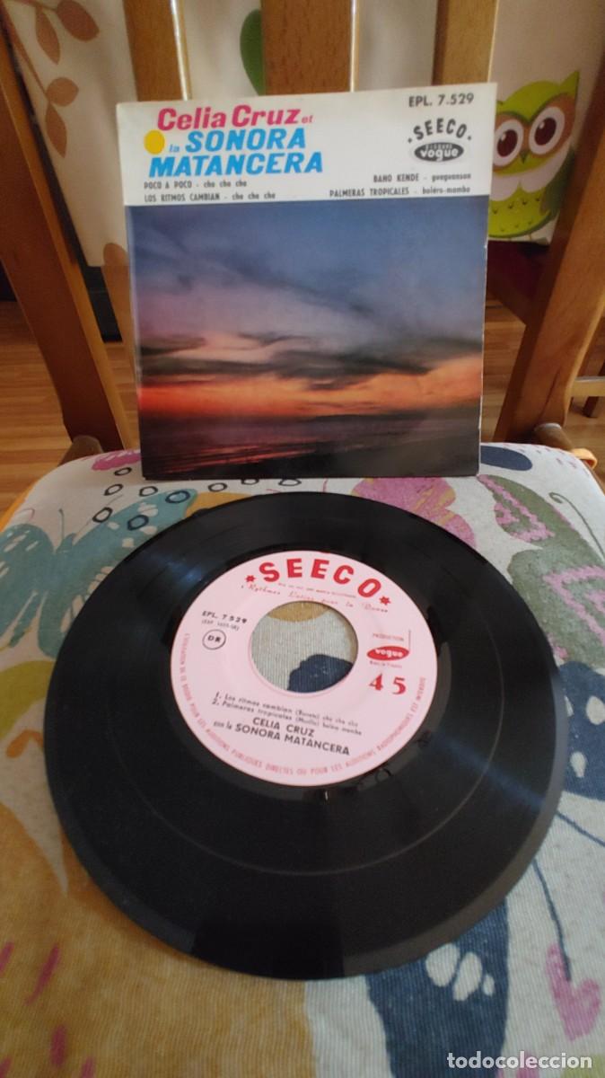 Discos de vinilo: CELIA CRUZ Y SONORA MATANCERA-EP POCO A POCO +3-FRANCES - Foto 1