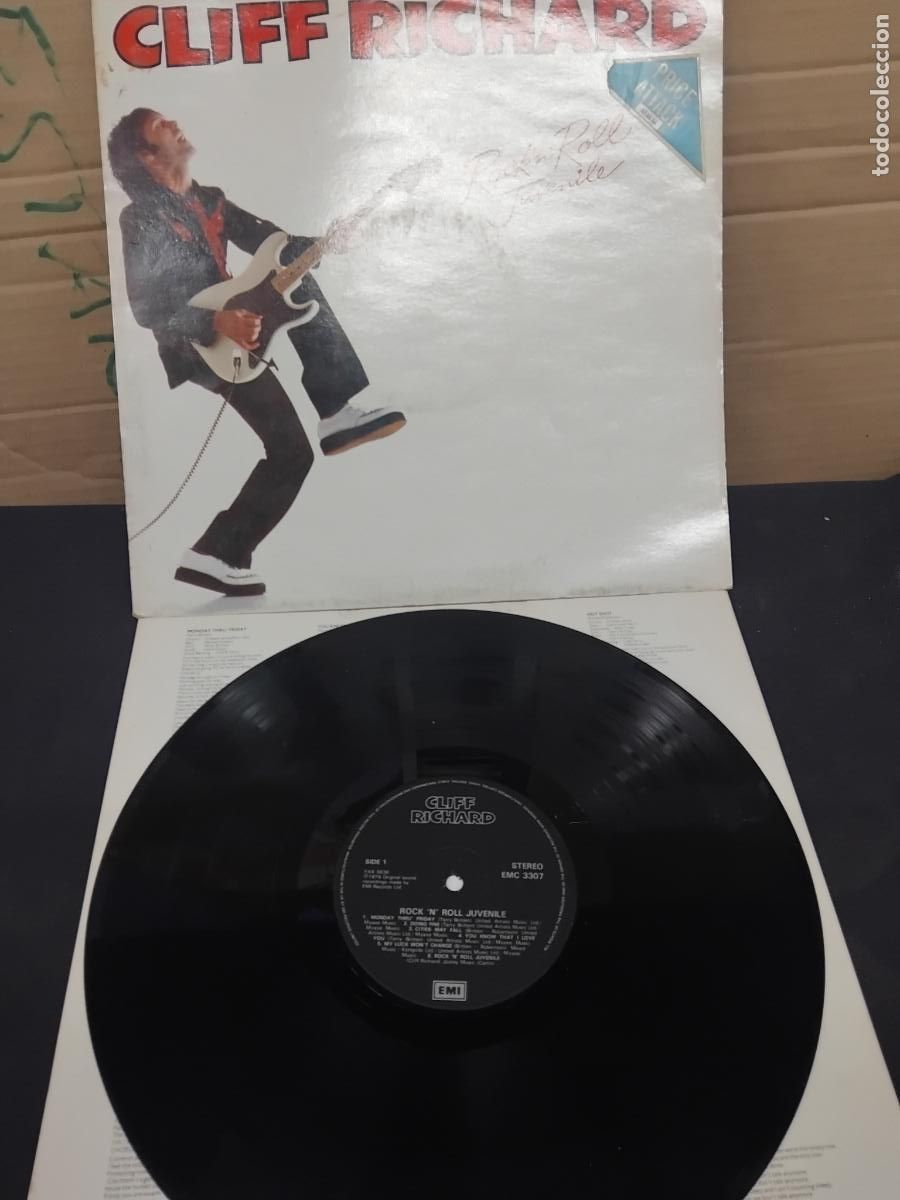 Discos de vinilo: CLIFF RICHARD - ROCKN ROLL JUVENILE. LP EMI 1979. - Foto 1