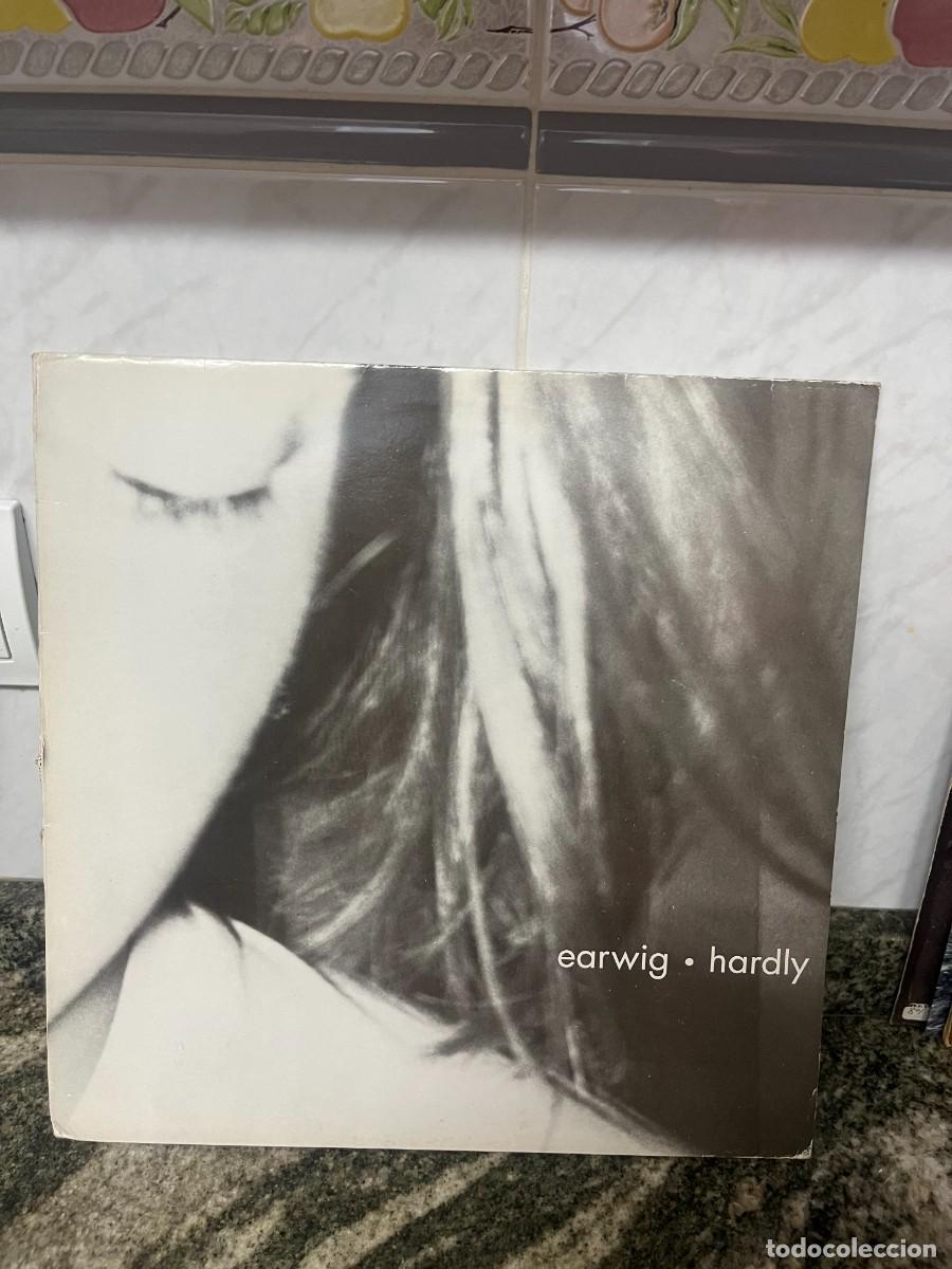 Discos de vinilo: Earwig Hardly Maxi.... - Foto 1