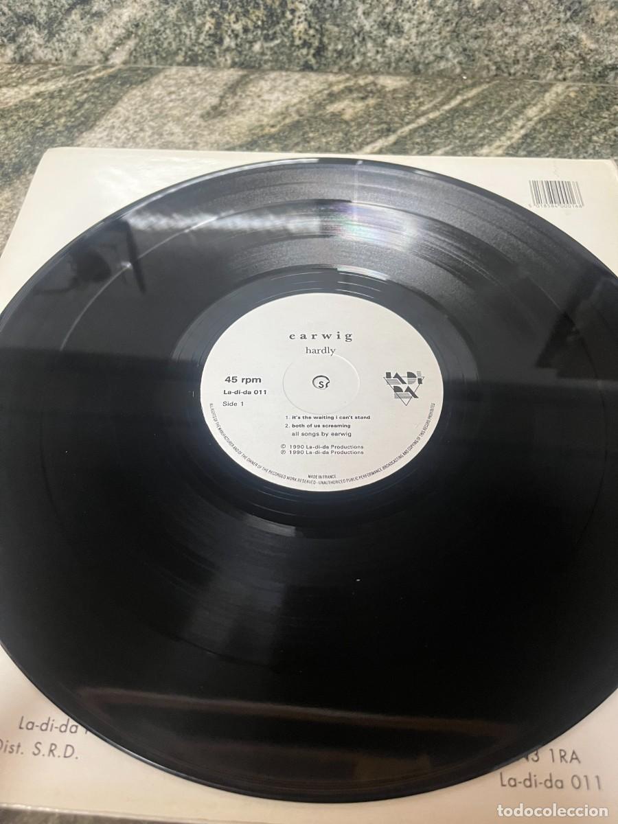 Discos de vinilo: Earwig Hardly Maxi.... - Foto 3