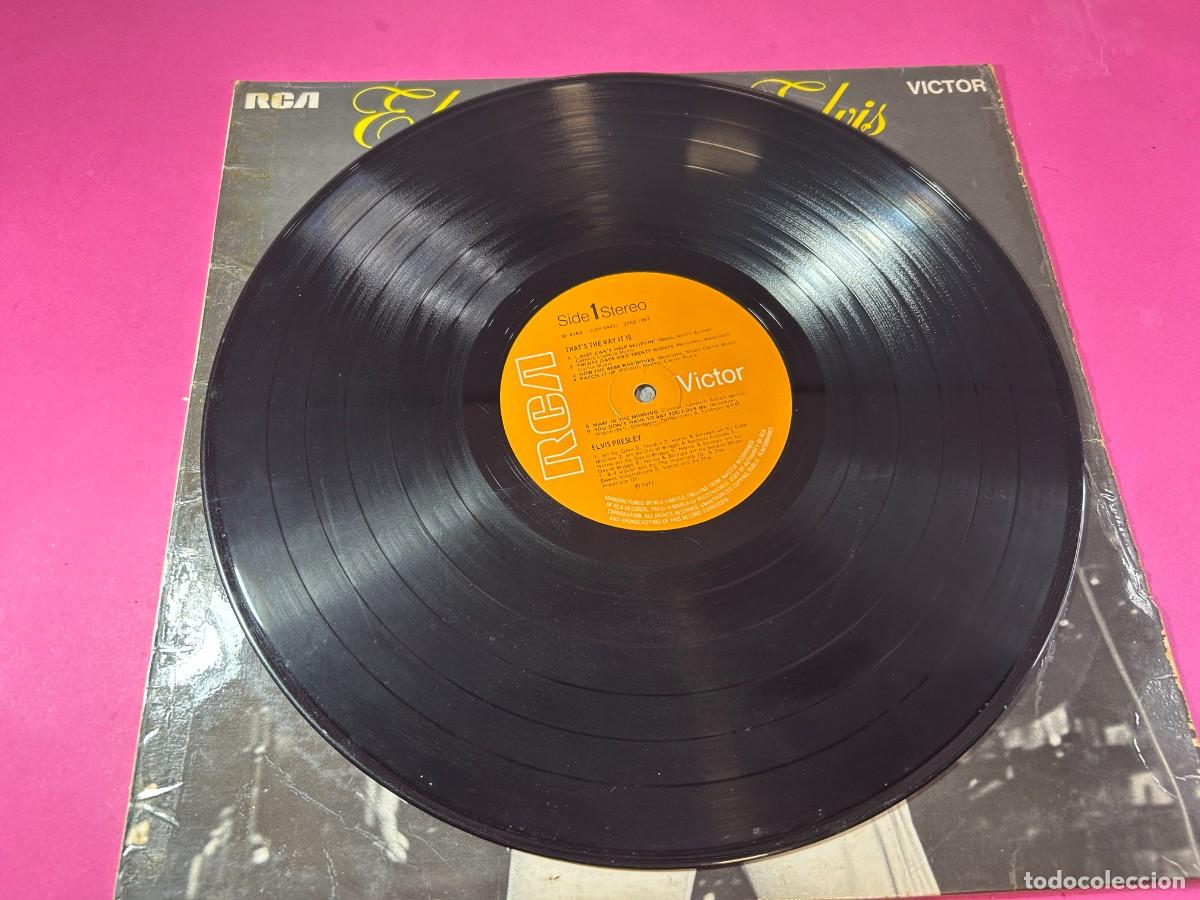 Discos de vinilo: ELVIS PRESLEY - THATS THE WAY IT IS - UK - Foto 3