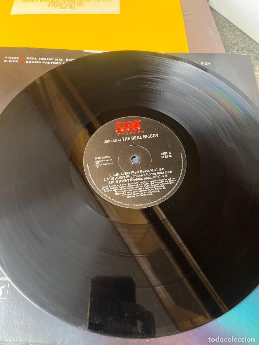 Discos de vinilo: M.C.Sar & The Real McCoy Run Away - Foto 3