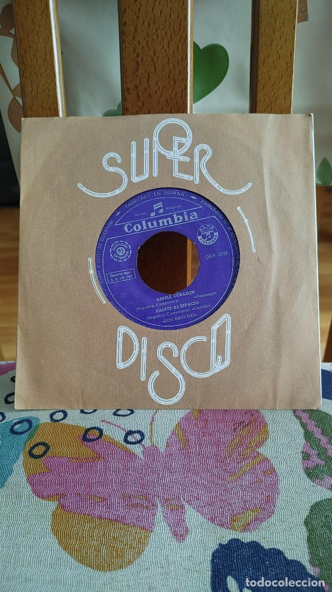 Discos de vinilo: LOS BRINDIS-EP ABRELE CORAZON +3-SIN FUNDA - Foto 2