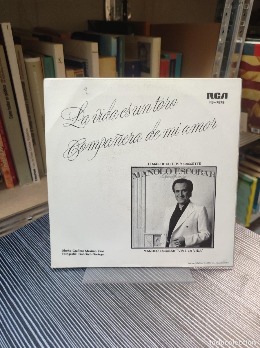 Discos de vinilo: MANOLO ESCOBAR LA VIDA ES UN TORO - Foto 2