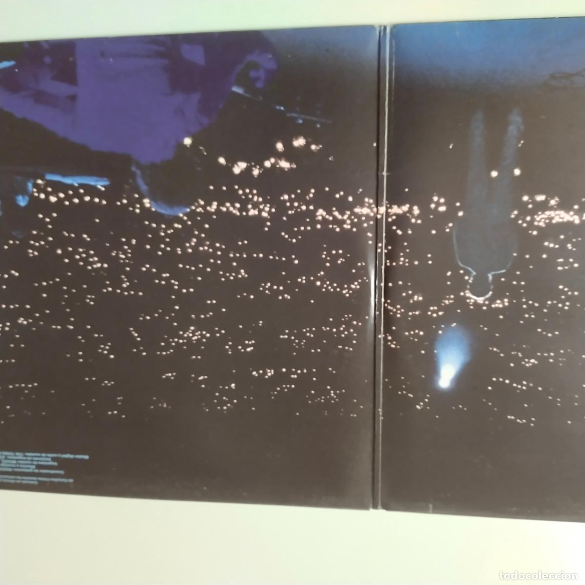 Discos de vinilo: JOAN MANUEL SERRAT - EN DIRECTO- 2 LP + LIBRETO. - Foto 2