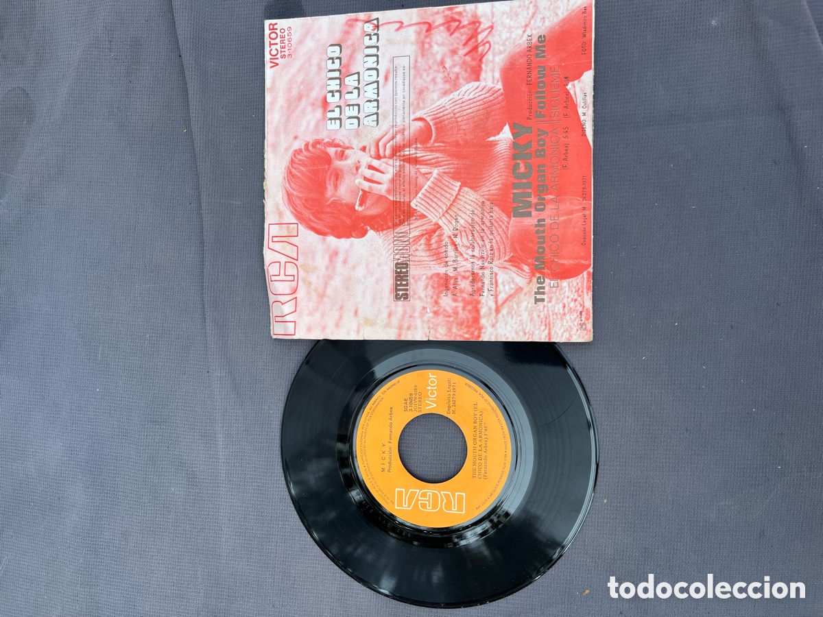 Discos de vinilo: Micky &ndash; El chico de la arm&oacute;nica / Follow Me - Foto 1