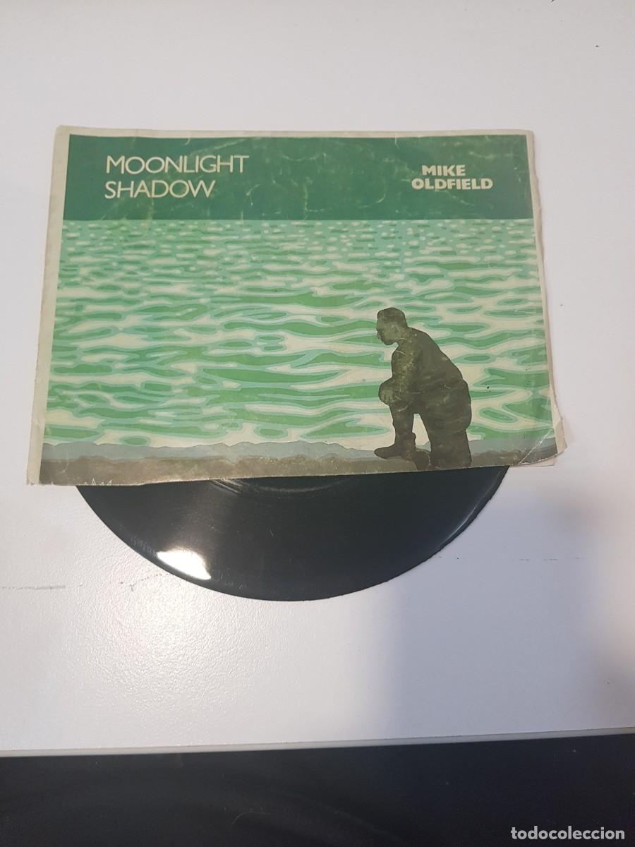Discos de vinilo: Vinilo Single MIKE OLDFIELD MOONLIGHT SHADOW - Foto 1