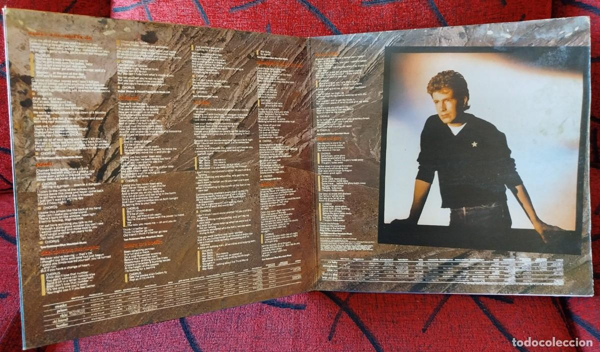 Discos de vinilo: TOM ROBINSON ** Hope And Glory ** VINILO LP 1984 - Foto 5