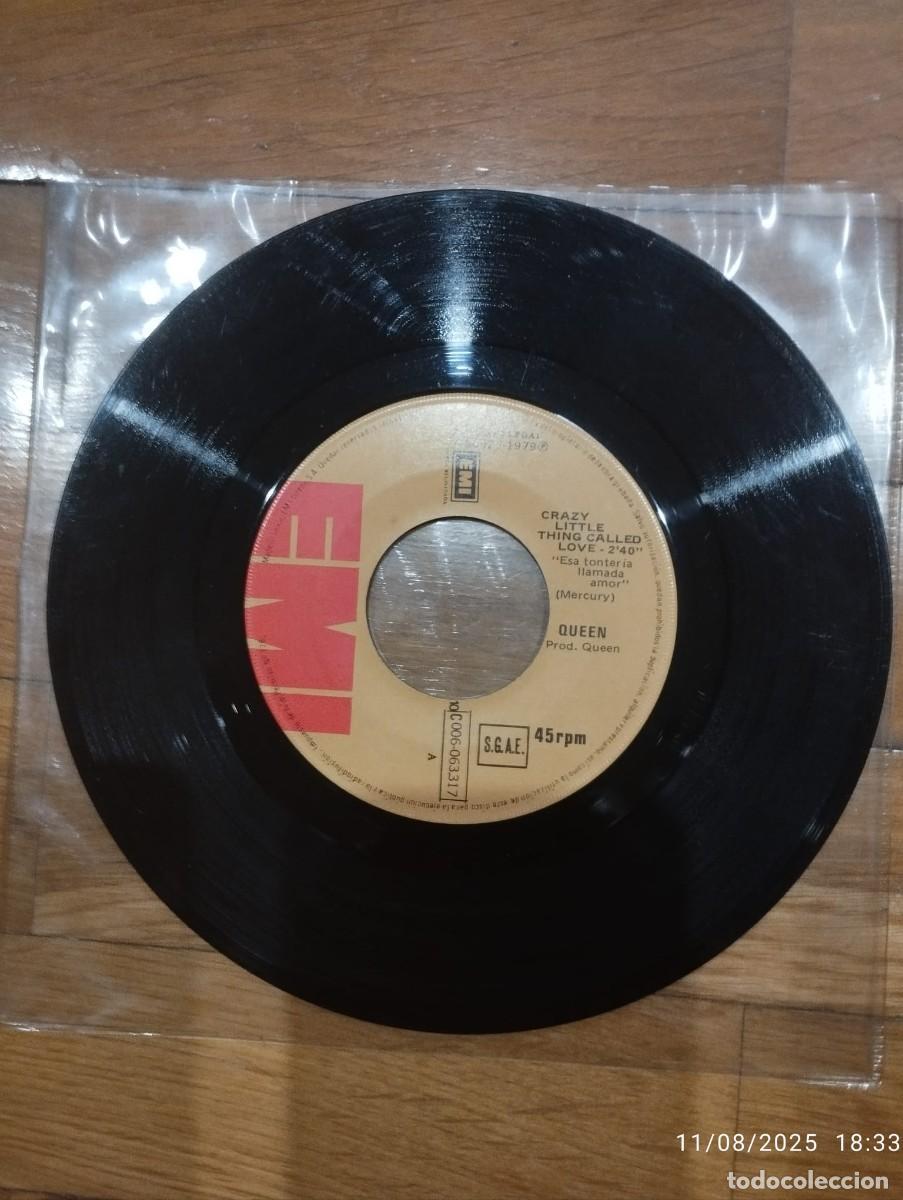 Discos de vinilo: SINGLE - QUEEN - CRAZY LITTLE THING CALLED - 1979 - Foto 1