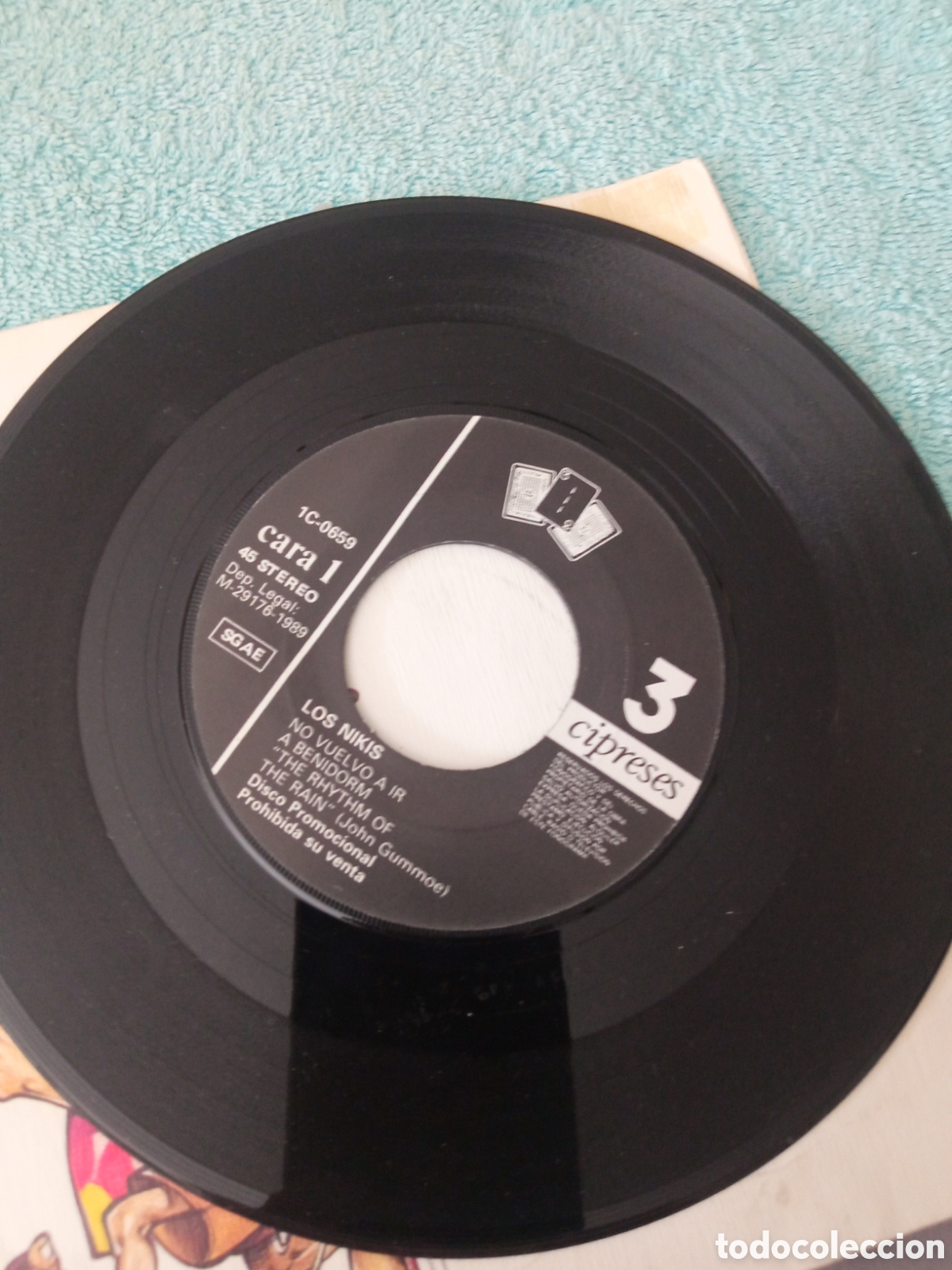Discos de vinilo: Los Nikis No vuelvo a ir a Benidorm - Foto 3