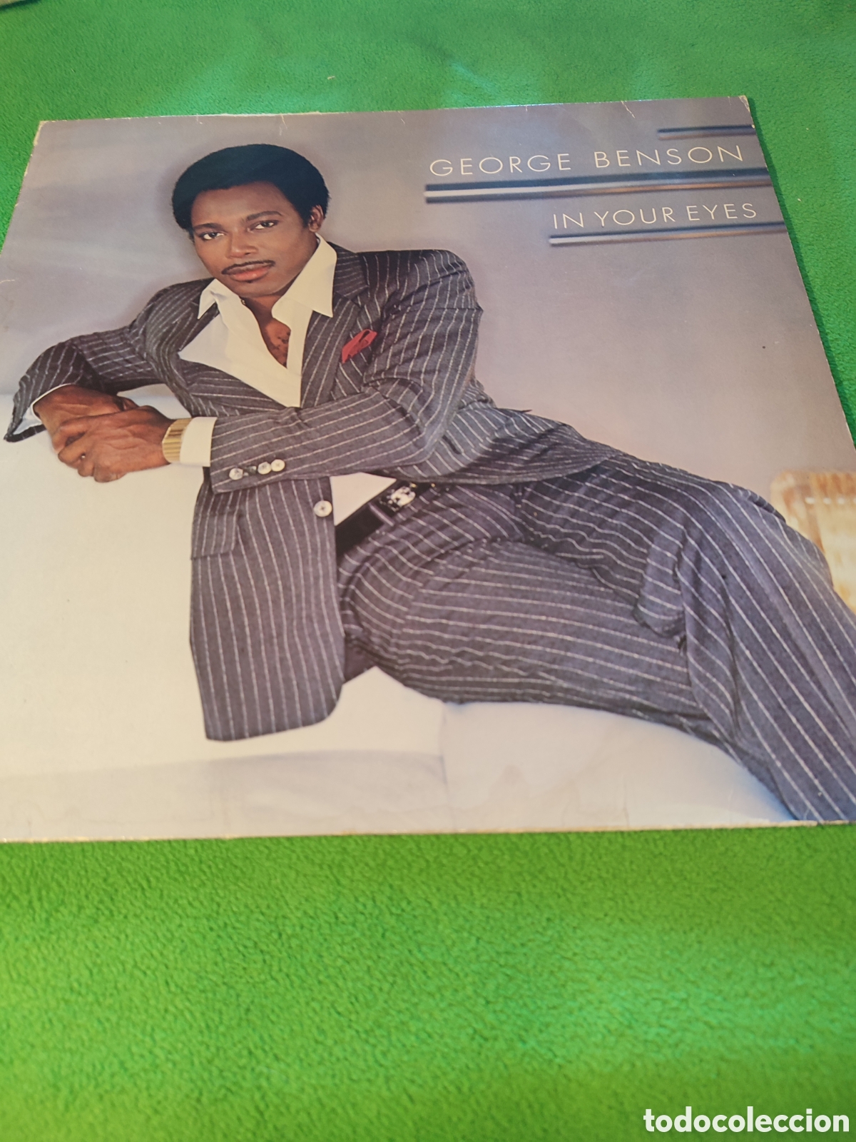 Discos de vinilo: George Benson - In your eyes 1983 - Foto 1