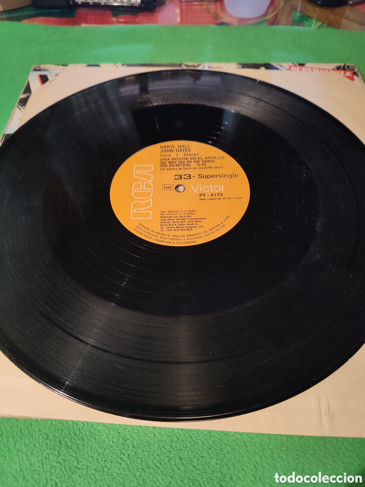 Discos de vinilo: Daryl Hall & John Oates - Una noche en el Apolo - Foto 3