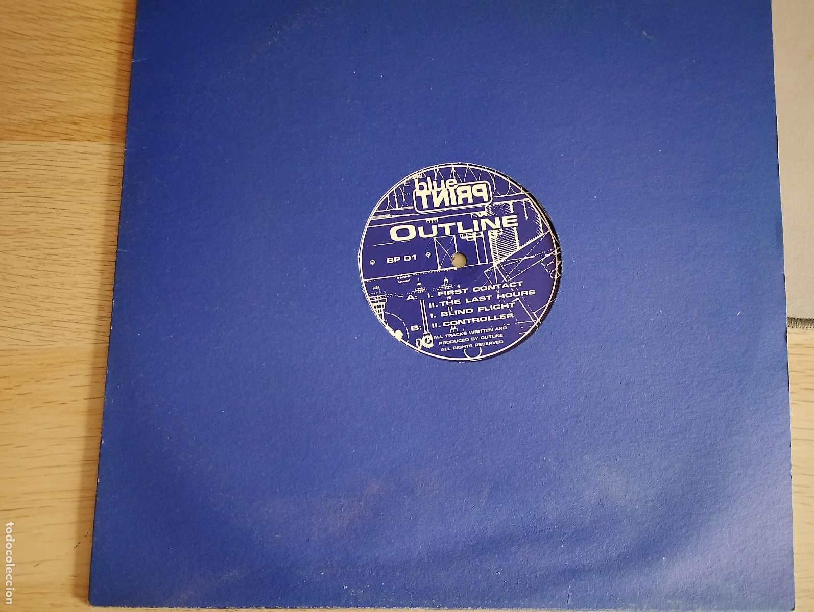 Discos de vinilo: Outline &ndash; First Contact 1996 uk, Electronic Techno - Foto 2
