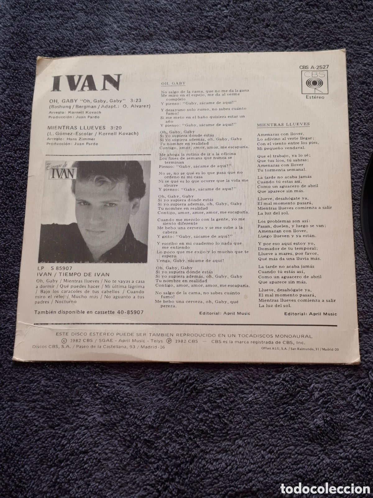 Discos de vinilo: V1. Iv&aacute;n - Oh Gaby - Mientras Llueve, CBS 1982. - Foto 3
