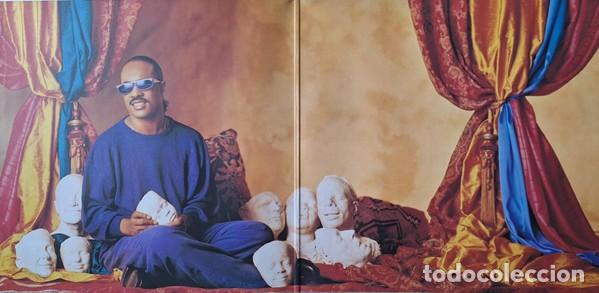 Discos de vinilo: LP Stevie Wonder &lrm;&ndash; Characters gatefold UK - Foto 2