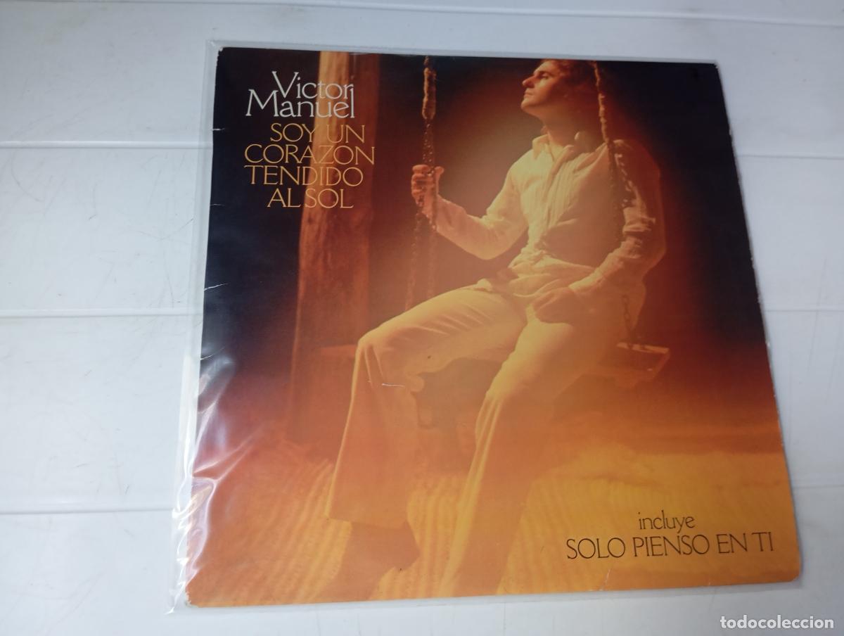 Discos de vinilo: LP VICTOR MANUEL - SOY UN CORAZ&Oacute;N TENDIDO AL SOL - Foto 1